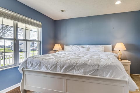 20 Mi to Speedway and Indy 500 Family Getaway! House in Plainfield