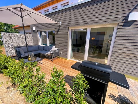 Summer, BBQ facilities, Balcony/Terrace, sunbed