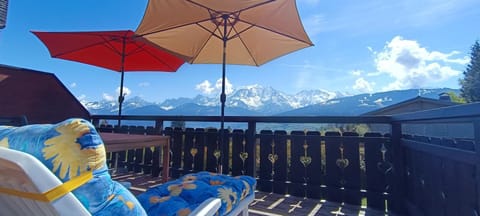 Balcony/Terrace, Mountain view