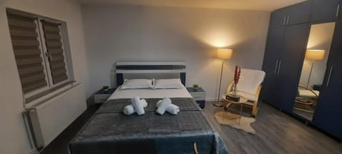 Garsoniera Mihaela Apartment in Craiova