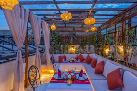 Patio, Balcony/Terrace, Seating area