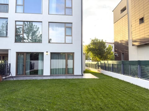 Property building, Garden, Garden view