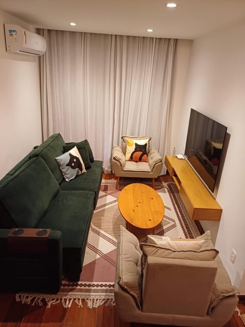Communal lounge/ TV room, TV and multimedia, Living room, Seating area
