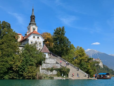 Nearby landmark, Natural landscape