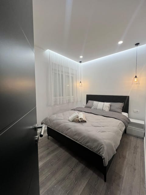 Millie Apartment - Cozy Stay with Parking Apartment in Mostar