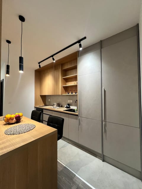 Millie Apartment - Cozy Stay with Parking Apartment in Mostar