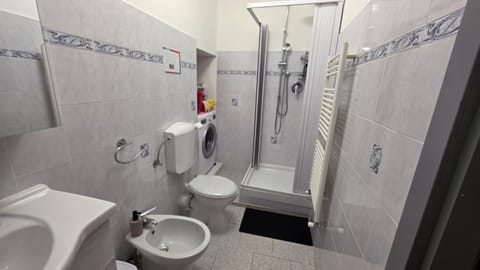 Casa maya -Center Cruises-Beaches 10 mins Apartment in Savona