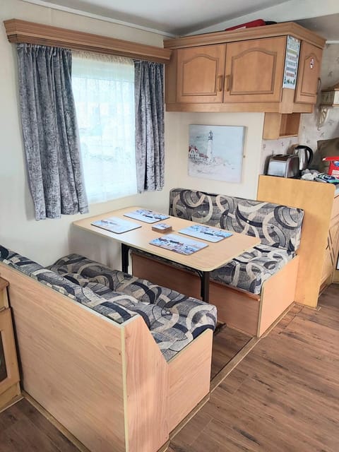 Jeans Caravan hire ref G Campground/
RV Resort in Ingoldmells
