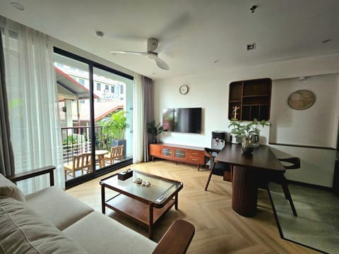 Living room, Seating area, City view