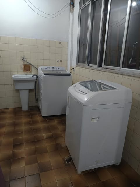 Residencial Janeesa Hollinshead Hostel in Santa Teresa