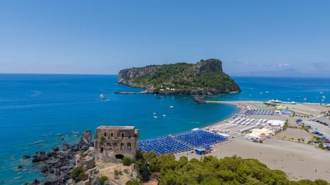 Day, Natural landscape, Beach, Sea view