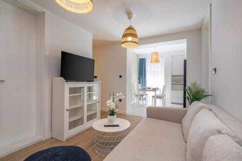 Kovač Family Suite A4 Apartment in Makarska