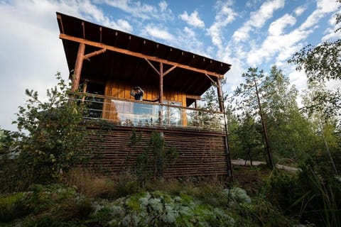 Property building, Balcony/Terrace