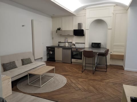 Living room, Seating area, Dining area, oven, stove, toaster