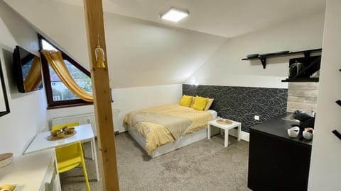 Bed, Seating area, Bedroom