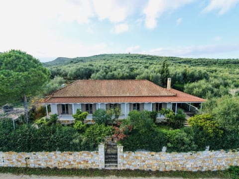 Property building, Garden, View (from property/room), View (from property/room), Garden view