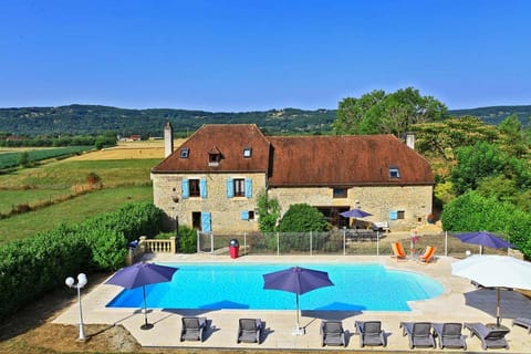 Property building, Garden view, Pool view