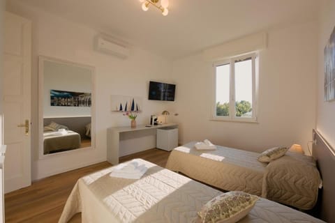 Camera Rio - La Casa di Carta Affittacamere Apartment in Friuli-Venezia Giulia