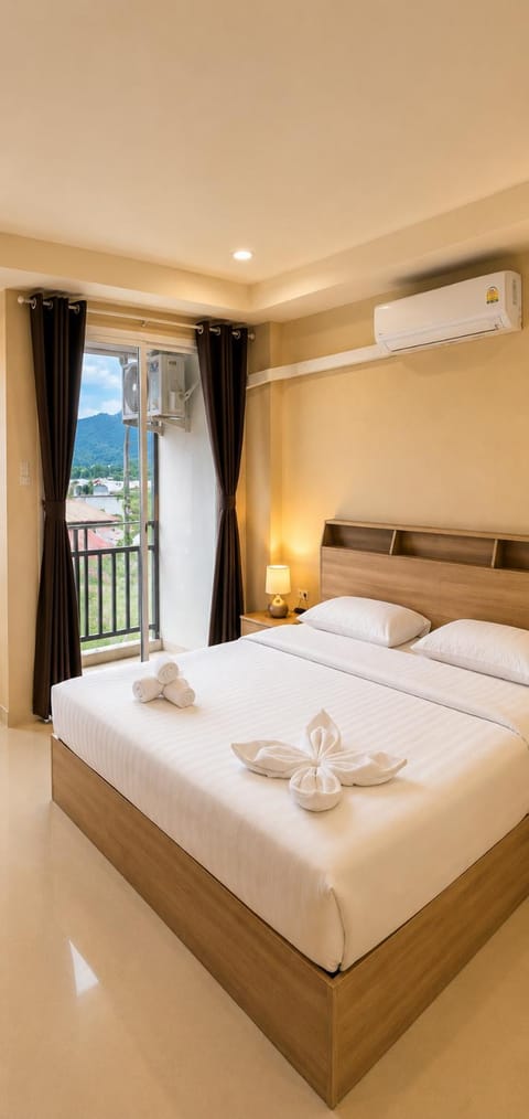 Bed, Natural landscape, Coffee/tea facilities, View (from property/room), Balcony/Terrace, Photo of the whole room, Bedroom, Street view, furniture, internet, internet, minibar, towels, wardrobe, air conditioner