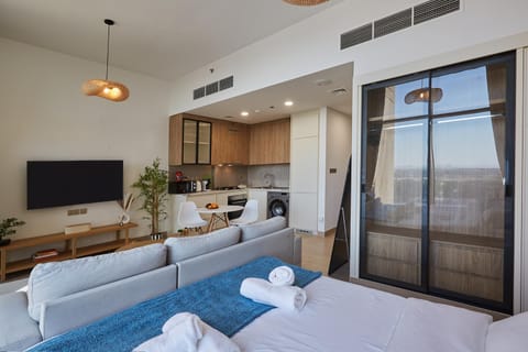 Bed, Living room