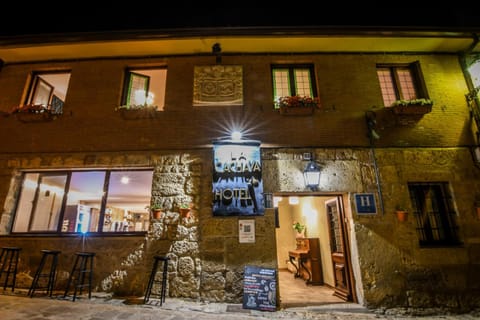 Property building, Night