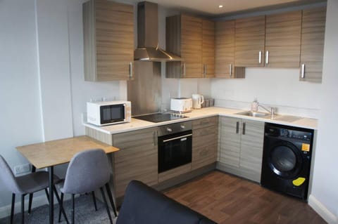 Melbourne House Gem Stylish 2-Bed in City Centre Apartment in England