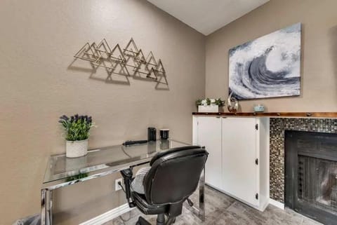 1BD Condo HWY161-183 DFW South Irving - I63 Apartment in Irving