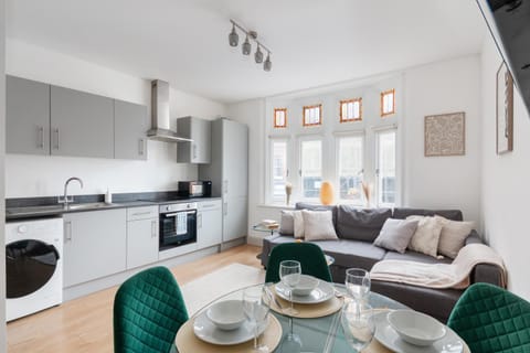 Kitchen or kitchenette, Living room, Dining area, kitchen