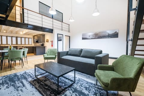 Living room, Seating area, Dining area