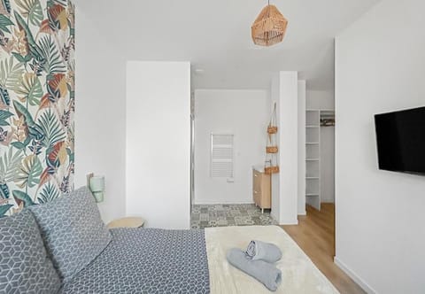 Maison moderne T5 · 4 ch sdb privatives · Terrasse Villa in Poitiers