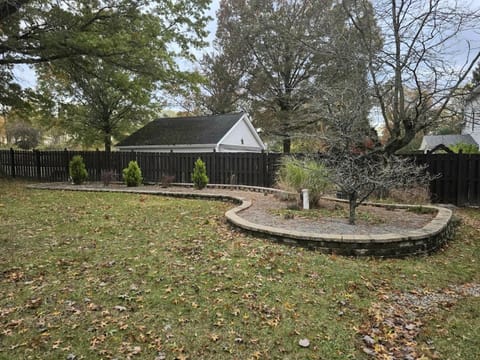 Gather at the Cape House in Boardman