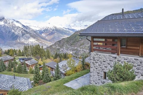 Beautiful luxury Chalet Veyon Chalet in Riddes