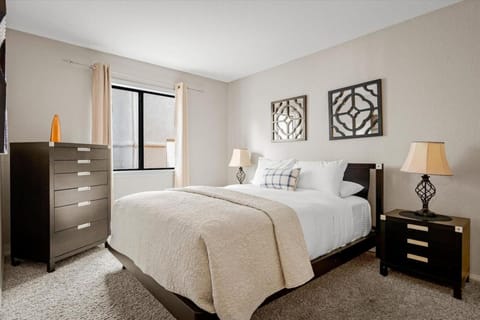 Supai- Adobe Village condo - 2 bedroom House in Village of Oak Creek