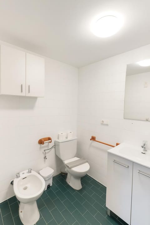 Apartamento Familiar En Nuevo Centro - Parque Central Turia Apartment in Valencia