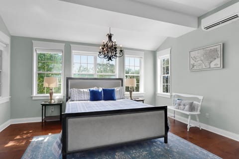 Stone Ridge Retreat House in Canyon Lake