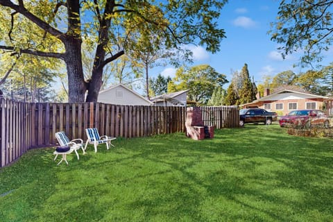 Main Street Brick Cottage House in Brevard