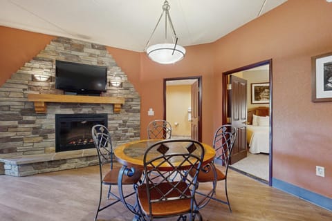 Chula Vista Resort 2224 & 2226 Apartment in Wisconsin Dells