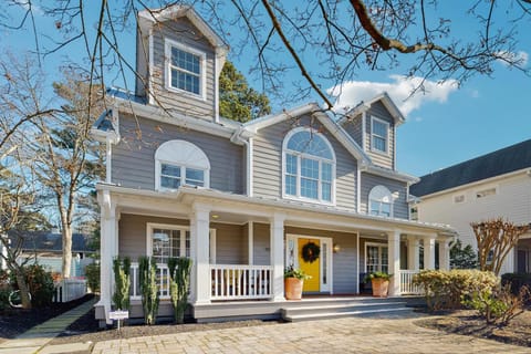 Town of Rehoboth Beach --- 904 Bayard Ave House in Rehoboth Beach