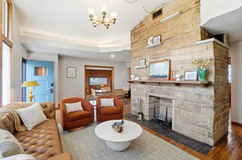 The Stoop on Spencer Drive House in Ohio