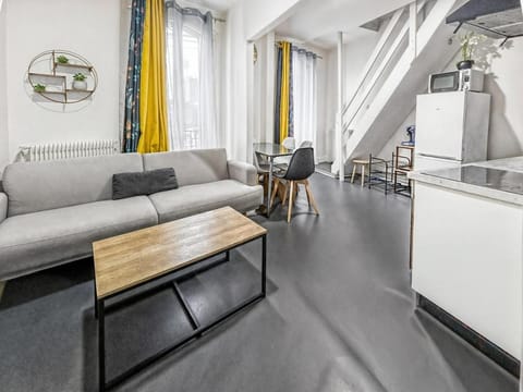 Bel espace familial proche de Paris Apartment in Saint-Denis, France