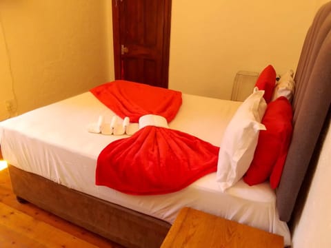 Neo & Ruks Guest Houses Boston Belleville 8 Apartment in Cape Town