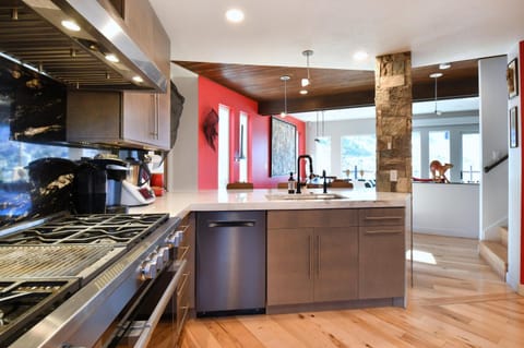 Main Street Retreat House in Park City