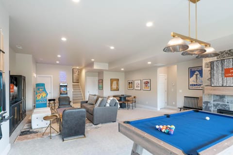 Deer Valley Vista House in Jordanelle Reservoir