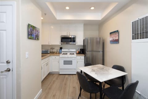 Sunny Sands Retreat House in Oceano