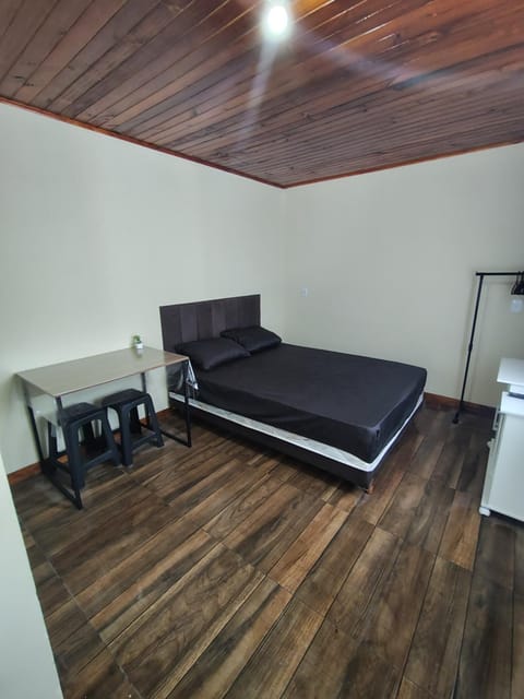 Bed, Living room, Photo of the whole room, Bedroom
