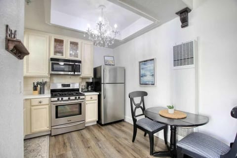 Harborlight Manor House in Oceano