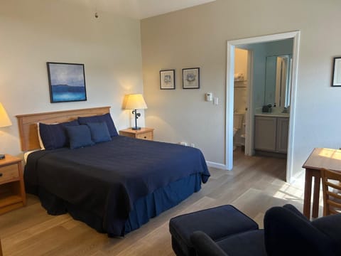 Blue Lagoon Hideaway House in Oceano