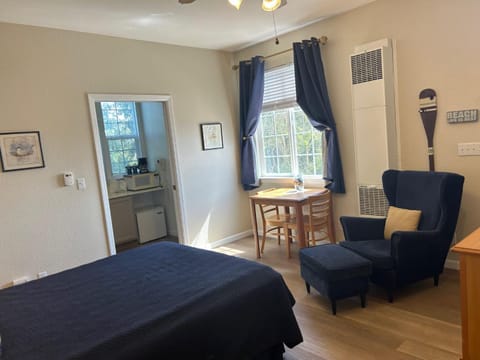 Blue Lagoon Hideaway House in Oceano