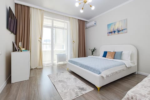 Bed, Bedroom, air conditioner