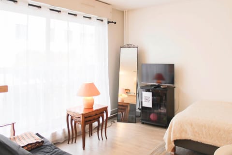 Charming bright apartment near Vincennes Apartment in Vincennes